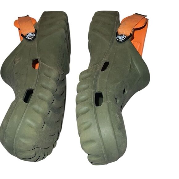 Crocs Green and Orange Clogs Size 9 - Picture 2 of 6